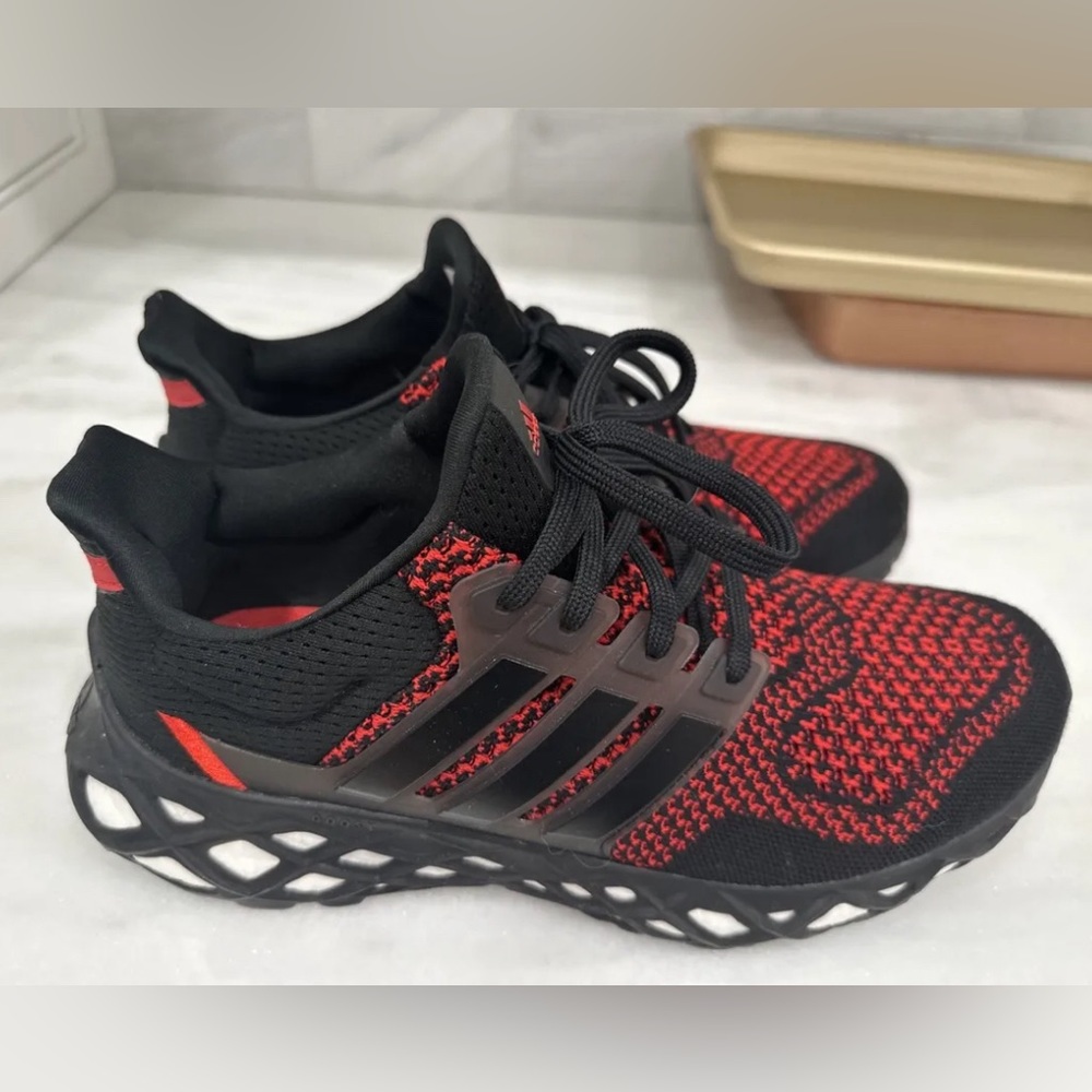 adidas Ultraboost Web DNA Primeknit Shoes in Black and Red Mens Trainers Mens 9